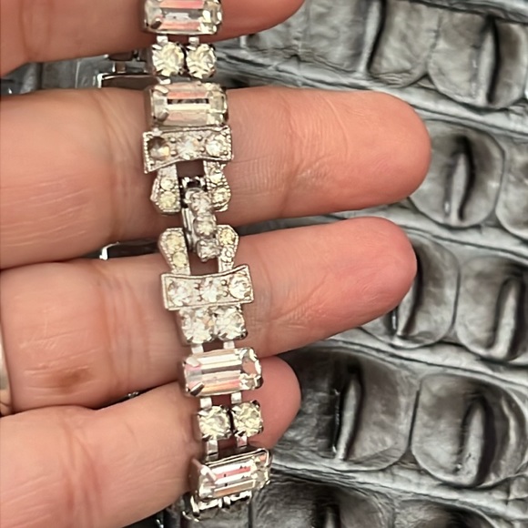 ALBERT WEISS VINTAGE CRYSTAL Art Deco Style BRACELET IN SILVER - Picture 10 of 15